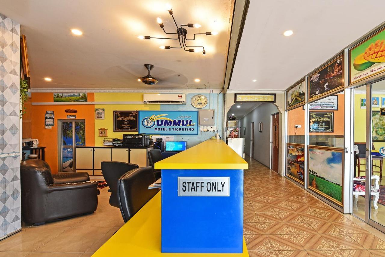 Capital O 90614 Cvia Ummul Hotel بادانج بيسار المظهر الخارجي الصورة