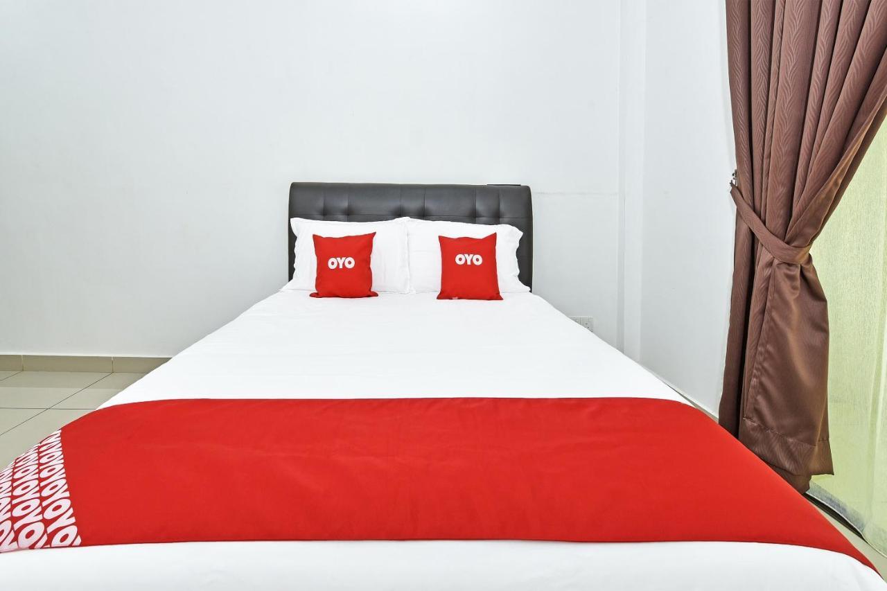 Capital O 90614 Cvia Ummul Hotel بادانج بيسار المظهر الخارجي الصورة