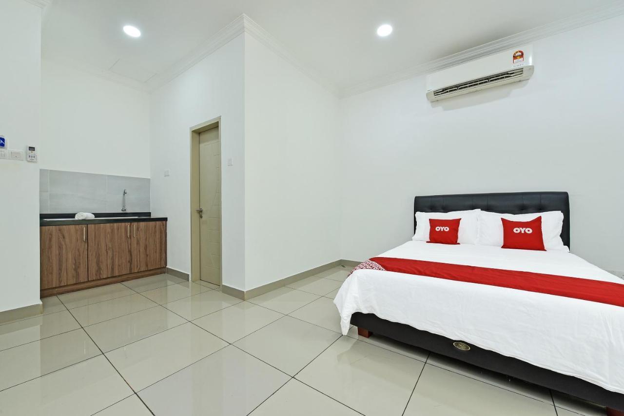 Capital O 90614 Cvia Ummul Hotel بادانج بيسار المظهر الخارجي الصورة